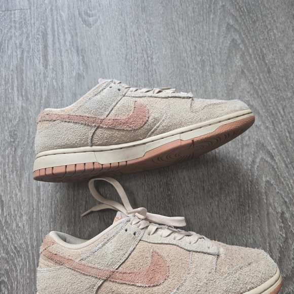 Nike Dunk Low Sanddrift Amber Brown Shaggy Suede Sneakers Wmns 8 - Picture 2 of 9